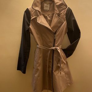 Bebe 3/4 length Tan/Black Coat